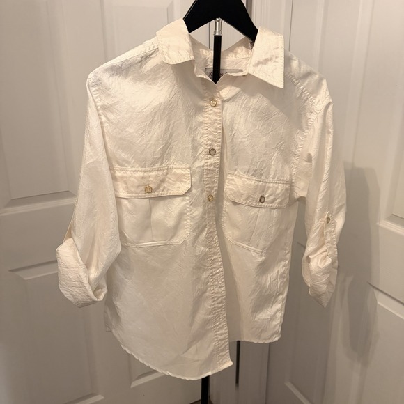 Karen Scott Tops - Karen Scott Vintage Off-White Crinkle Utility Safari 8 Quiet luxury Indie sleaze